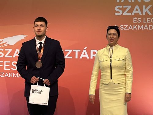 Szakmájában a legjobbak között végzett